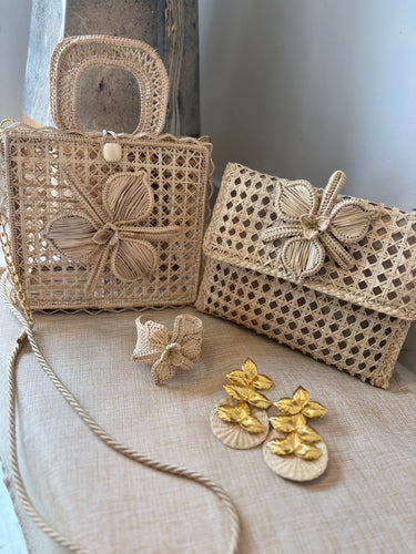 Iraca Purses
