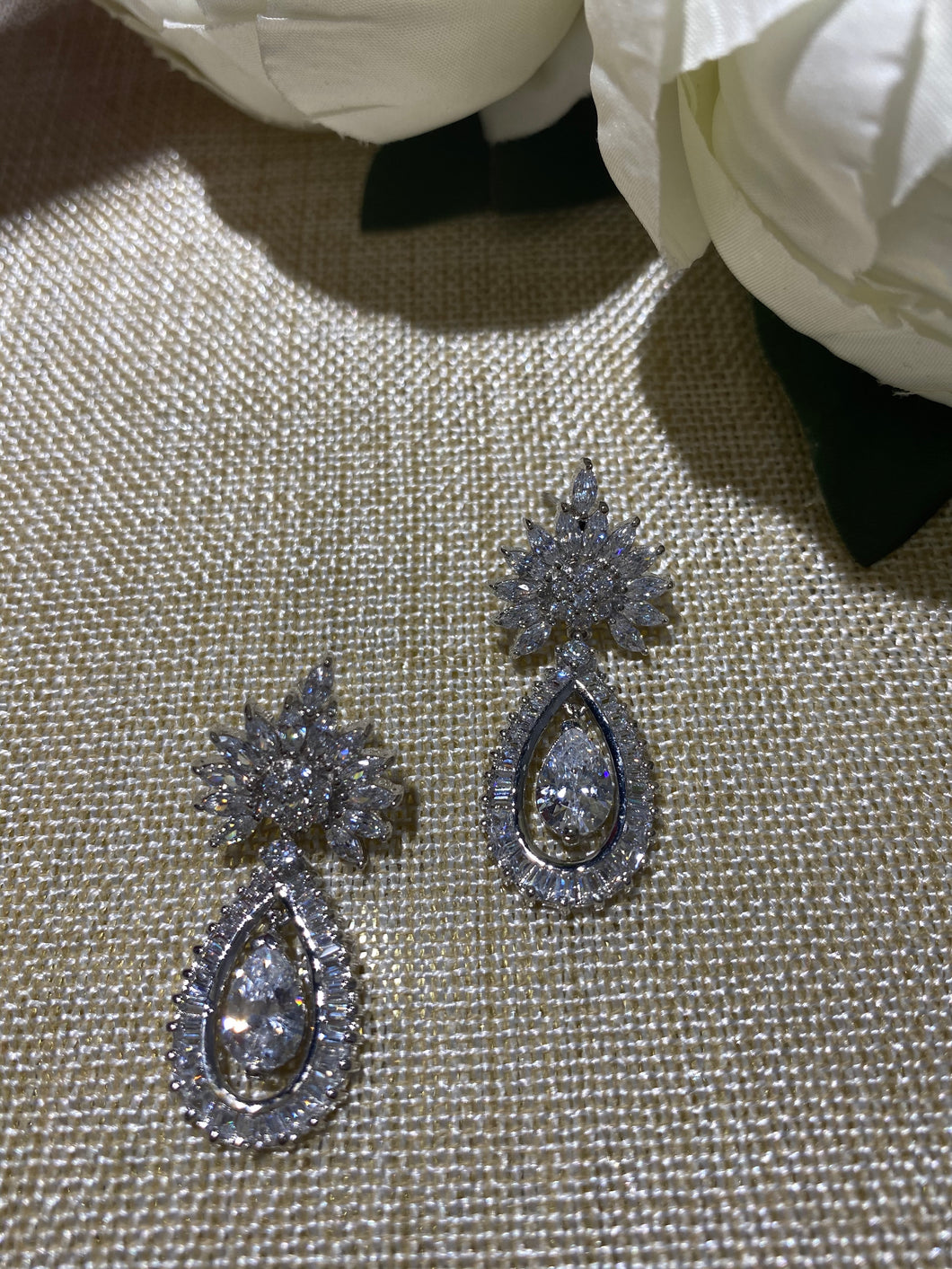 Small Cristal Rhinestone Earrings
